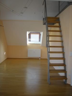 Wohnen - Treppe zur Galerie