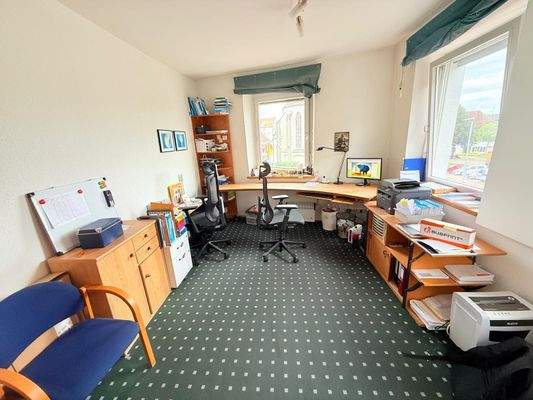 WhatsApp Image 2025-09-17 at 16.45.44 (2).jpeg