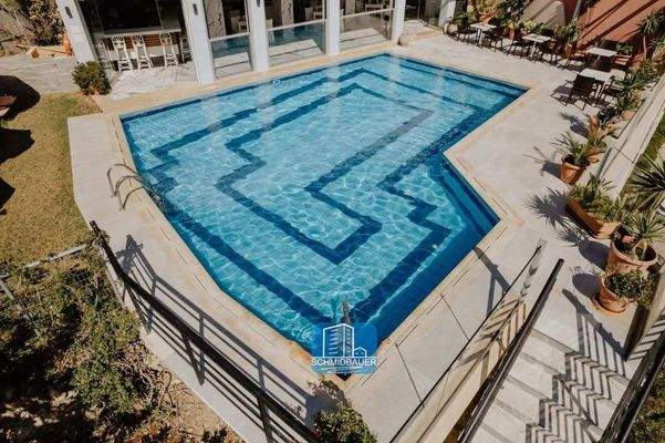 Kreta, Agia Galini: Hotel mit 29 Zimmern zu verkaufen