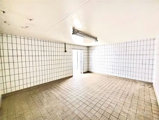3 ehemalige Kühlräume insgesamt