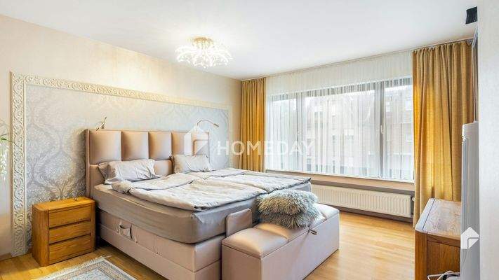 1. OG Schlafzimmer 1 2