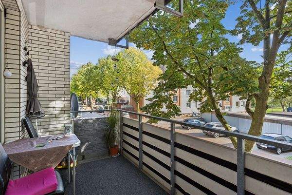 Balkon Wohnungsflur 1.OG rechts - Hausnummer 9