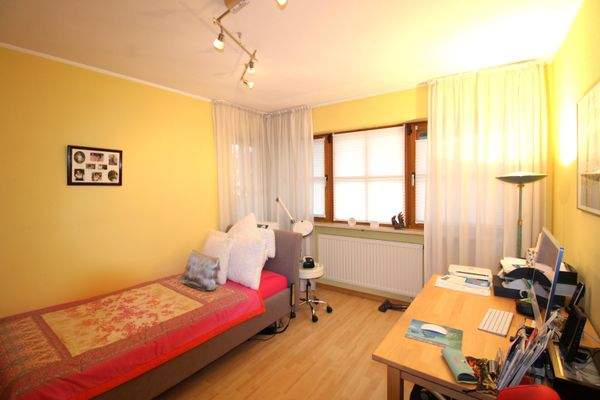 OG Kinderzimmer 2.JPG