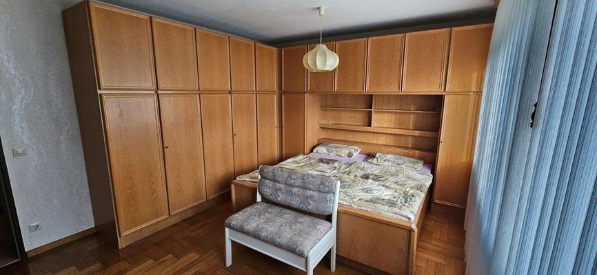 Schlafzimmer EG