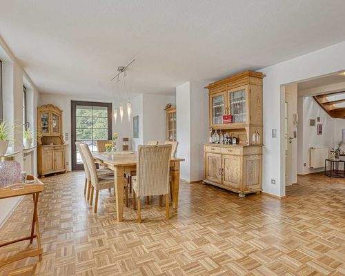 Offener Wohn-/Essbereich