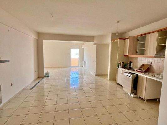 Kreta, Agios Nikolaos: Erdgeschosswohnung in Zentrumsnähe zu verkaufen