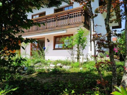 Süd-Ansicht u. Garten