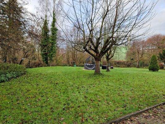 großer Garten zur Mitbenutzung