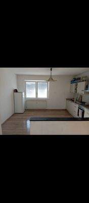 Screenshot_2025-11-02-06-24-31-032_com.miui.galler