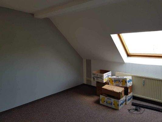 Dachgeschoss 2.jpg