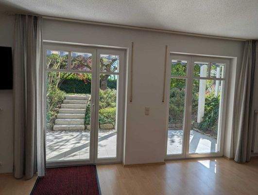 Ausblick Terrasse/Garten/UG