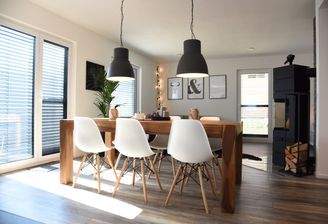 Modernes Esszimmer Deluxe