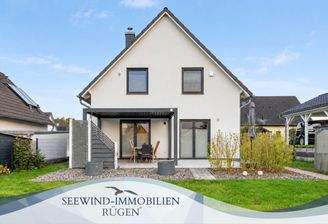 Modernes Einfamilienhaus von 2016 in ruhiger Lage mit unverbaubarem Blick in Bergen