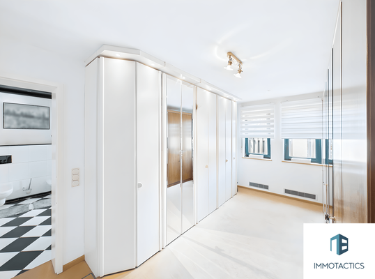 Ankleide Wohnhaus EG