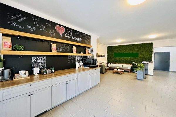 Eingangsbereich Büro Halle