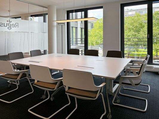 Regus_Kapstadtring 7, Hamburg_Germany_Centre 4643_