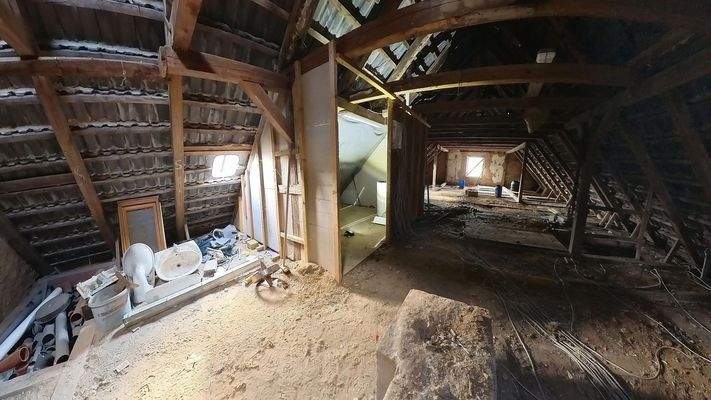 DG zum linken Giebel