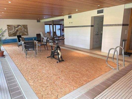 abgedecktes Swimmbad.jpg