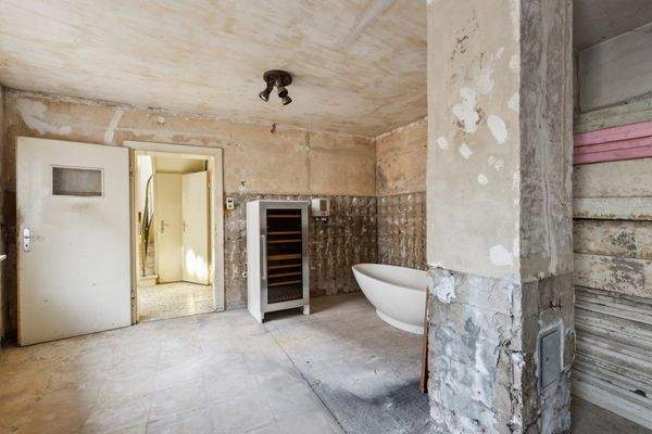 rückgebaute Küche im EG 1