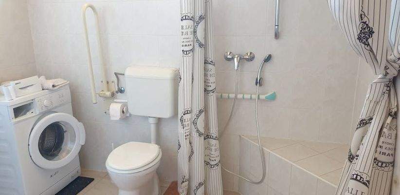 463483046_762090906062838_3979264495052419913_n má