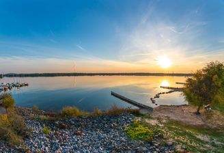 AdobeStock_markkleeberger-01