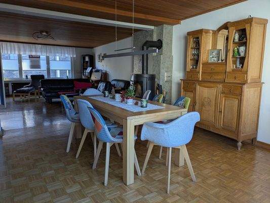 Großzügiger Essbereich