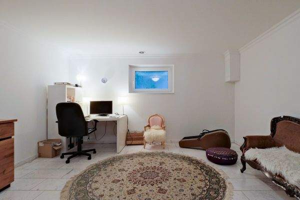 Keller Schlafzimmer.jpg