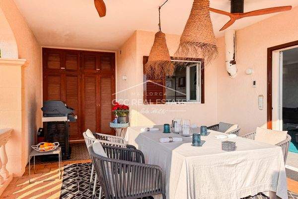 Terrasse mit Essplatz