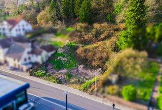 Baugrundstück Seitenansicht