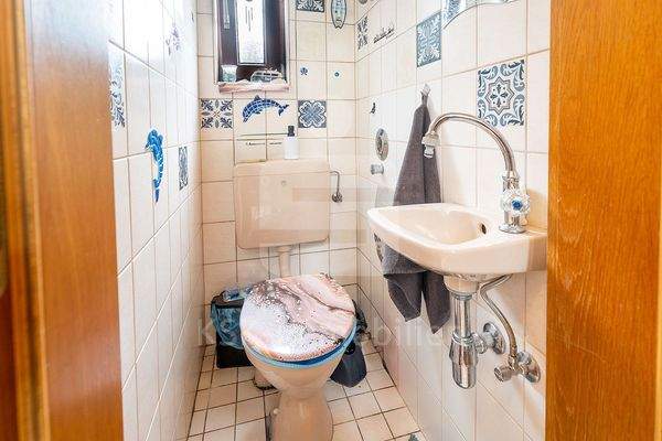 Gäste-WC Erdgeschoss