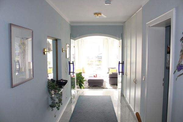 ... die elegante Diele ...