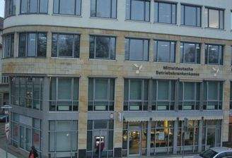 Büro Beleuchtet EG 72 qm