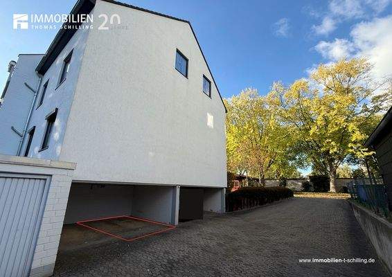 ETW2568 • Pkw-Stellplatz überdacht