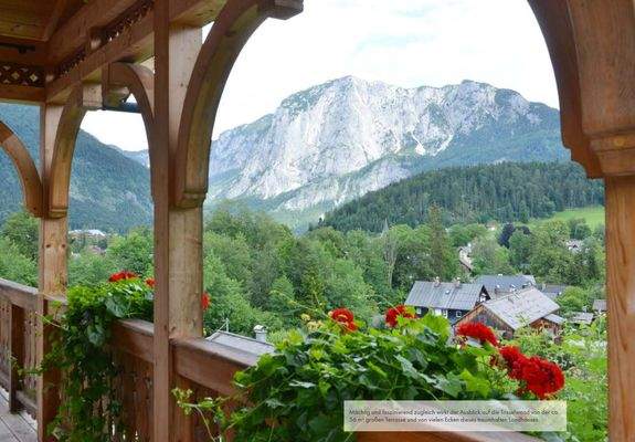 Terrasse mit Ausblick.JPG