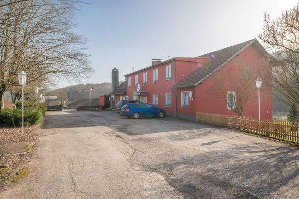 Bornweg 15/16 – 54668 Holsthum