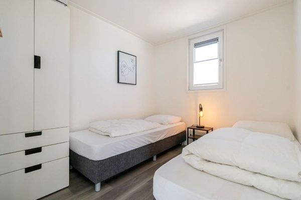 Hoofdslaapkamer Duinvilla Schouwen Duin Kledingkas