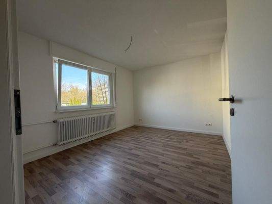 WhatsApp Image 2026-03-31 at 09.49.15 (4)