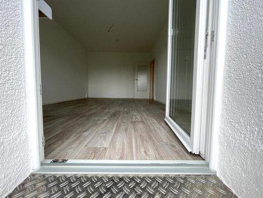 abgesenkter Balkonaustritt