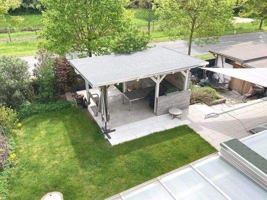 Blick auf die Sommerküche