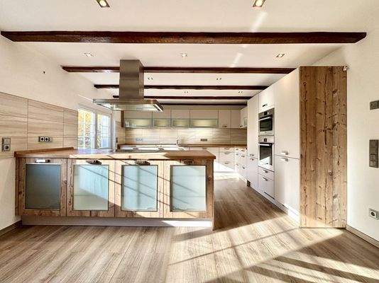 Lichtdurchflutetes Küchendomizil