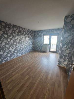 Schlafzimmer mit Balkon OG