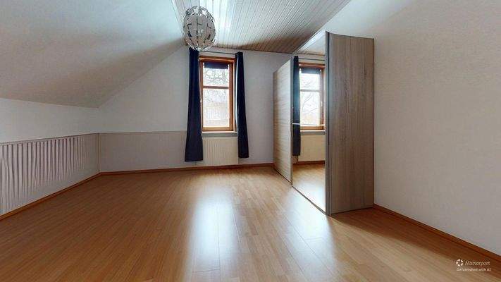 Schlafzimmer Dachgeschoss - Defurnished