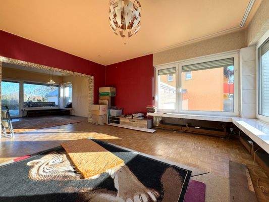 Wohnzimmer mit Zugang zum Garten - 3-Zimmer-Whg. im EG