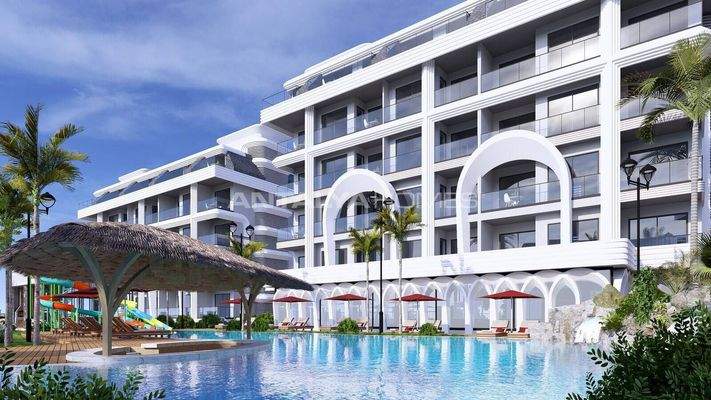 Flats with Rich Social Amenities near the Beach in Alanya