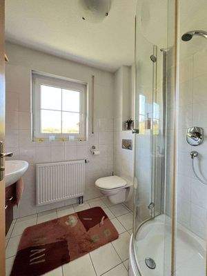 Dusche/WC im Erdgeschoss
