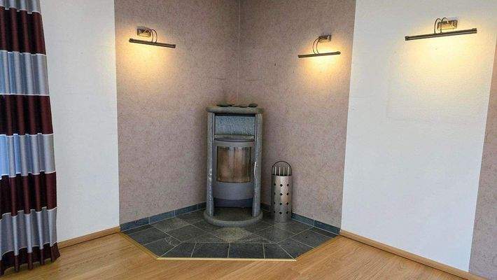 Kamin im Wohnzimmer.jpg