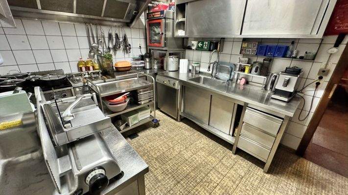 Küche Gaststätte.jpg