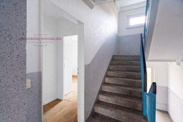 265a69f4-d036516f-treppenhaus-etagenwohnung-in-lauchhammer-lauchhammer-mitte-jpg-treppenhaus-staging-etagenwohnung-in-lauchhammer-lauchhammer-mitte