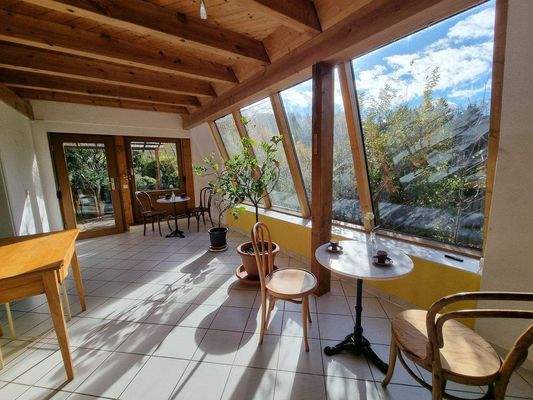 wunderschöner Blick aus dem Wohnraum im DG