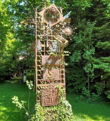 LeBa aussen Park 8.jpg